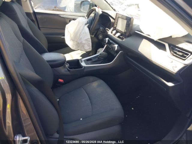 2T3B1RFV3NC296178 Toyota RAV4 LE