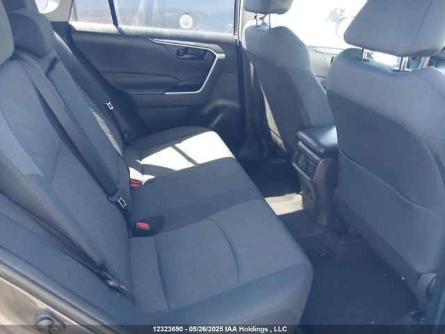 2T3B1RFV3NC296178 Toyota RAV4 LE