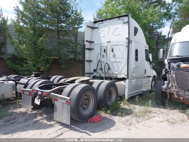 3AKJHHDR9KSJM0194 Freightliner Detroit Diesel Dd15