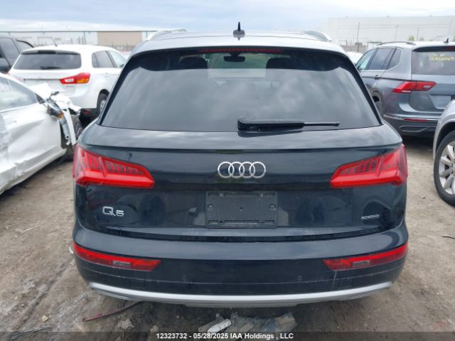 WA1BNAFY7L2011318 Audi Q5 Premium Plus
