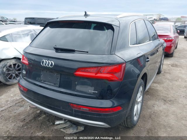 WA1BNAFY7L2011318 Audi Q5 Premium Plus