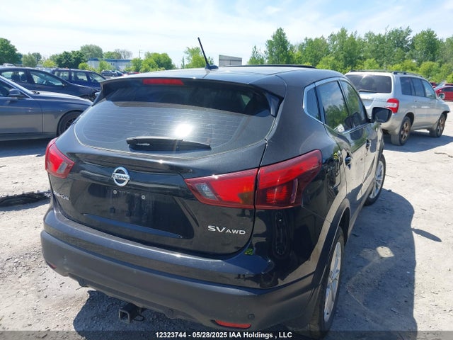 JN1BJ1CR0KW333520 Nissan 2019
