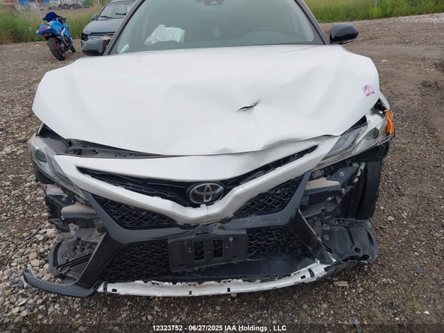 4T1B61HK9KU227133 Toyota CAMRY XSE