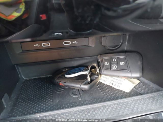 3VV4X7B22PM372291 Volkswagen Taos