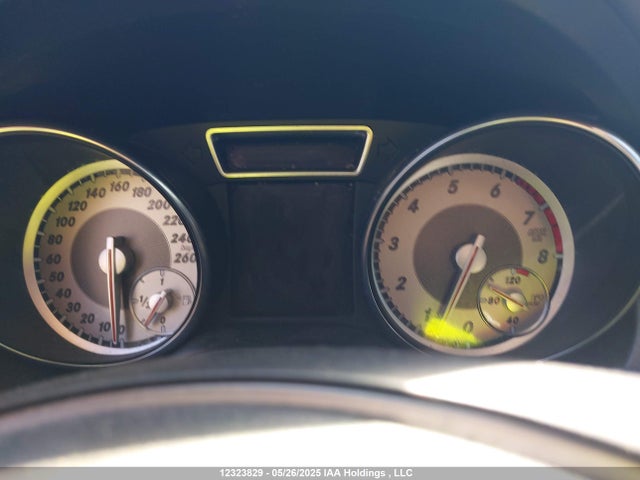 WDDSJ4GBXFN242557 Mercedes-Benz CLA-Class