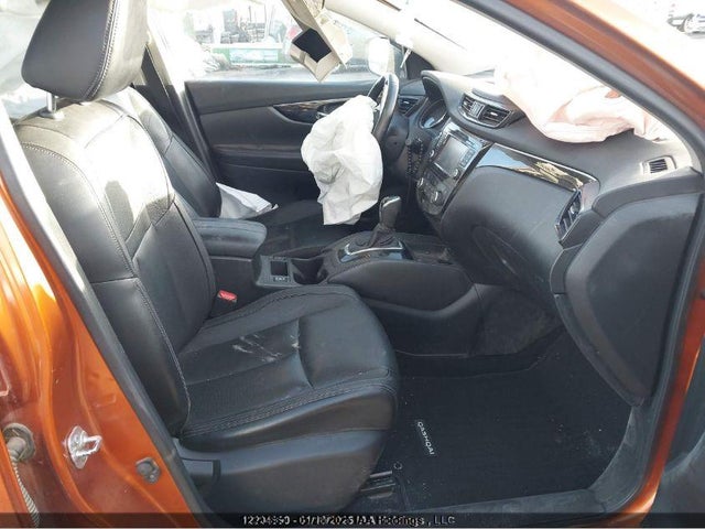 JN1BJ1CR7HW123294 Nissan 2017