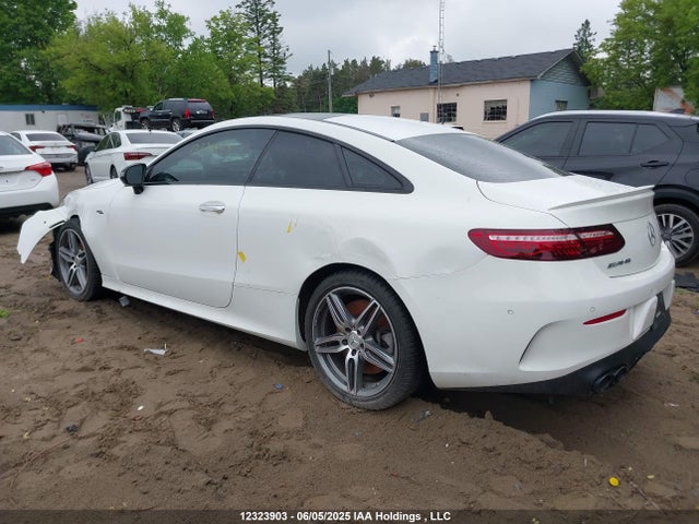 W1K1J6BB3NF186386 Mercedes-Benz m256