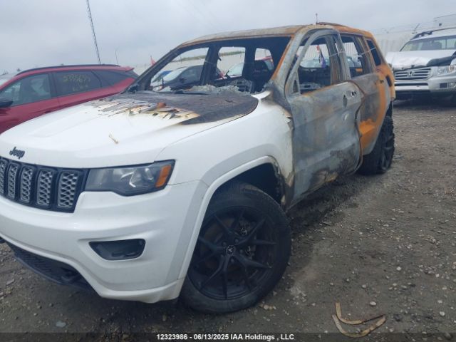 1C4RJFAG5JC346872 Jeep Grand Cherokee Laredo