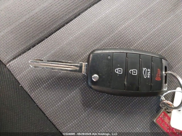 12324009 :رقم المزاد ، KNAFX4A86E5076461 vin ، 2014 Kia Forte Ex مزاد بيع