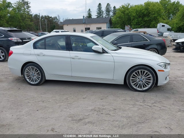 WBA3B3C53FJ985491 BMW 328I