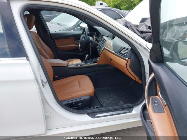 WBA3B3C53FJ985491 BMW 328I