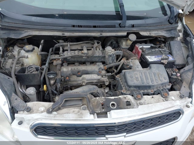 Chevrolet ll0 2014 KL8CB6S90EC551355 Image 10