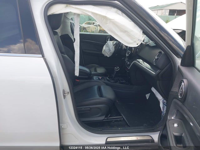 Mini Countryman Cooper S 2019 WMZYT5C5XK3E62813 Image 5
