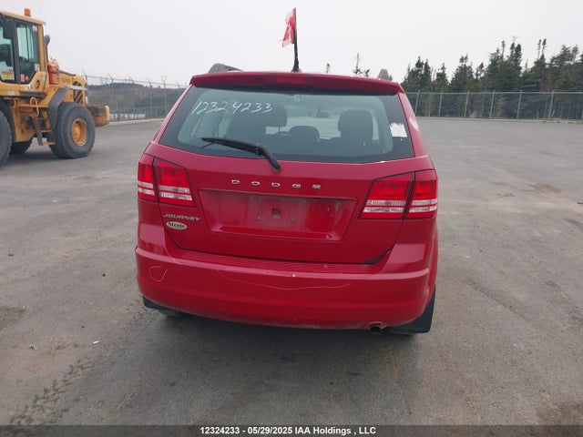 3C4PDCAB8FT529566 Dodge 2015