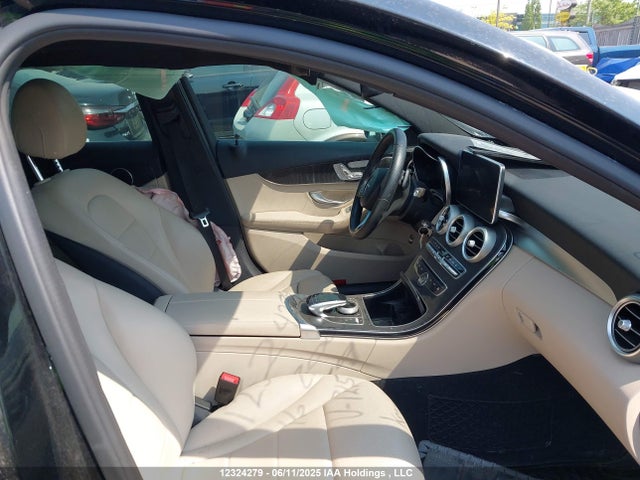 55SWF4KB8GU121559 Mercedes-Benz C-Class