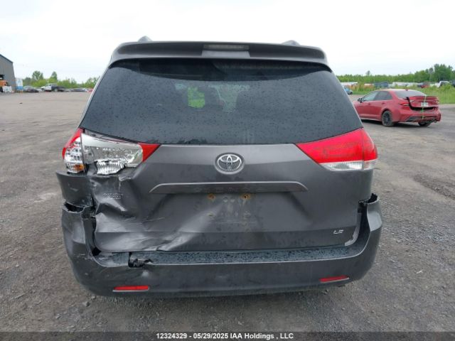 5TDKK3DC3ES468298 Toyota SIENNA LE