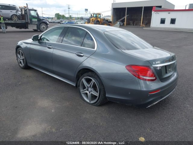 WDDZF4KB1HA127461 Mercedes-Benz E 300 4matic