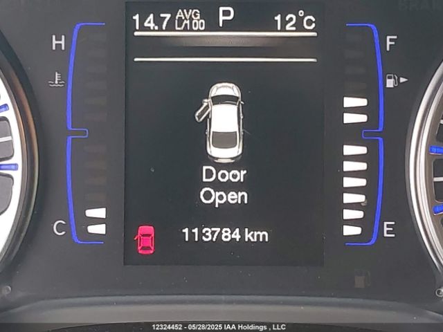 1C3CCCAB9FN548875 Chrysler 2015