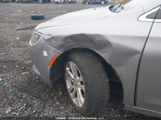 1C3CCCAB9FN548875 Chrysler 2015
