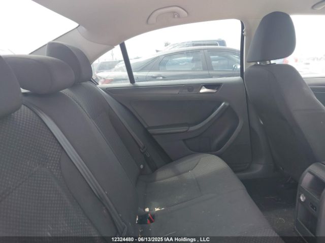 3VW1K7AJ7EM296957 Volkswagen Jetta