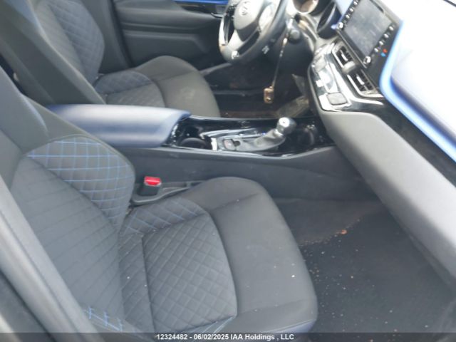 JTNKHMBX8M1127268 Toyota 3zr-fae