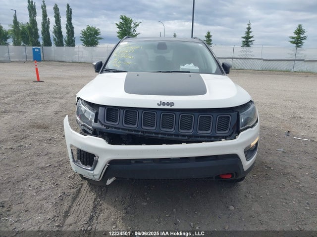 3C4NJDDB4JT493613 Jeep Compass Trailhawk
