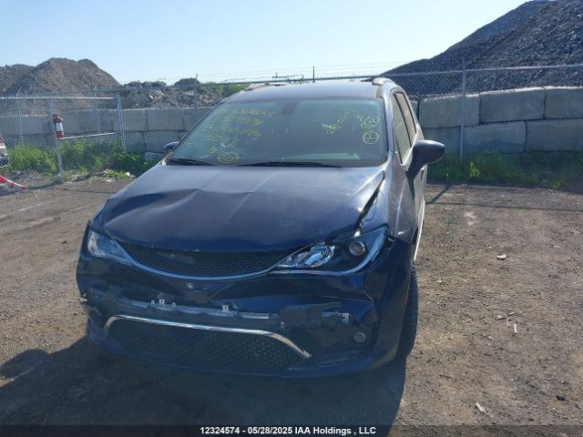 2C4RC1EG1JR330165 Chrysler Pacifica Touring L Plus