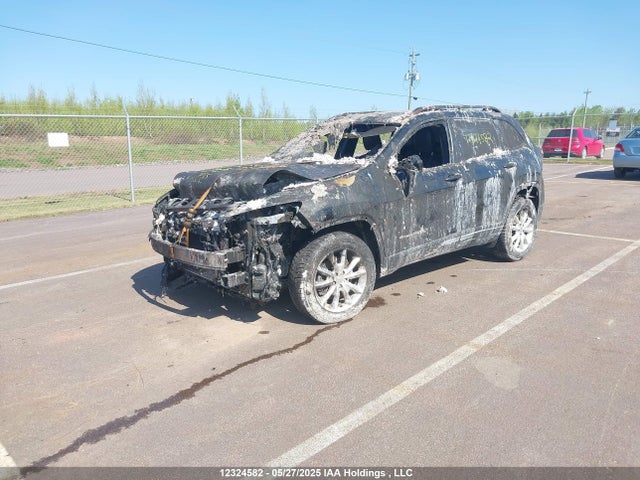 1C4PJMDS9FW713273 Jeep Cherokee