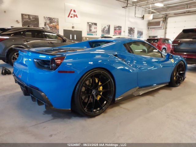 Ferrari f154cb 2018 ZFF80AMA9J0235155 Image 4