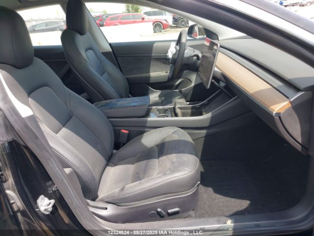 5YJ3E1EAXLF786112 Tesla MODEL 3