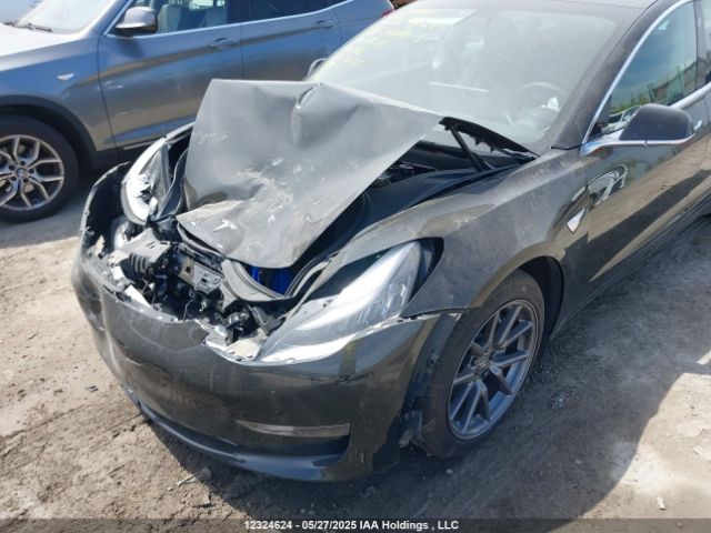 5YJ3E1EAXLF786112 Tesla MODEL 3