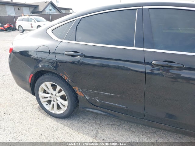 1C3CCCAG9FN582617 Chrysler 200