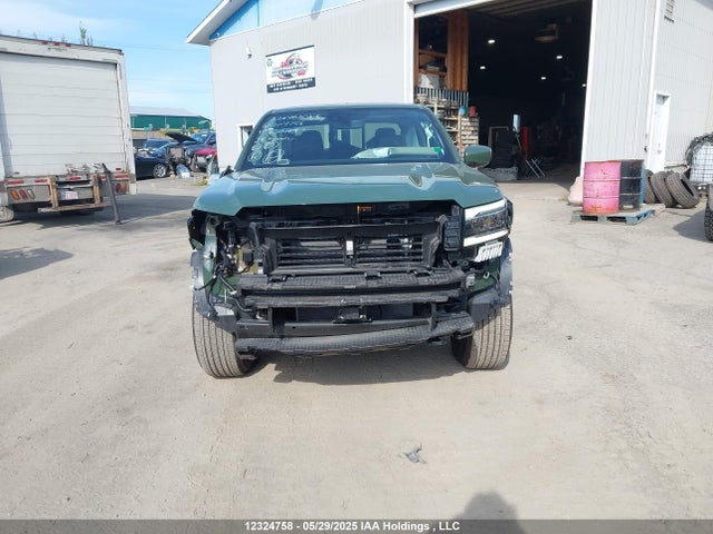 Nissan Frontier 2024 1N6ED1FK5RN657169 Image 13