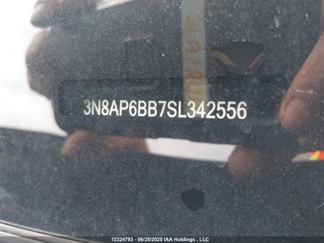 3N8AP6BB7SL342556 Nissan kicks mpv