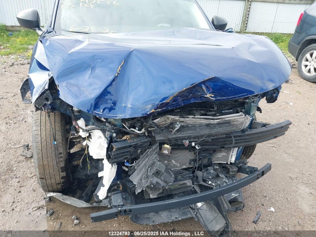 3N8AP6BB7SL342556 Nissan kicks mpv
