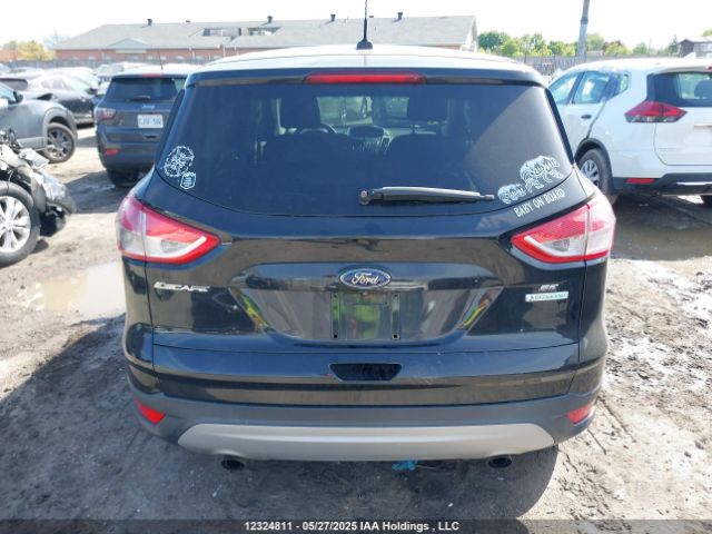 1FMCU0GX2FUC37722 Ford Escape