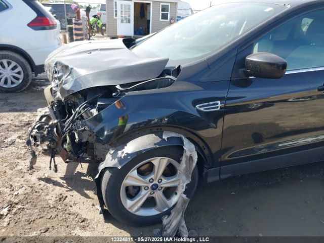 1FMCU0GX2FUC37722 Ford Escape