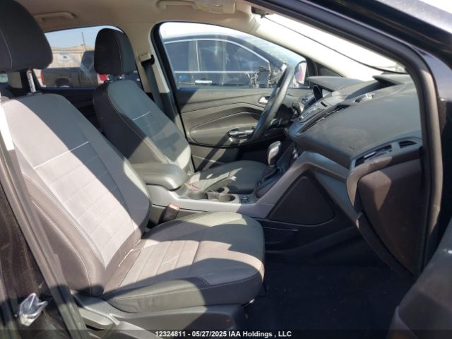 1FMCU0GX2FUC37722 Ford Escape