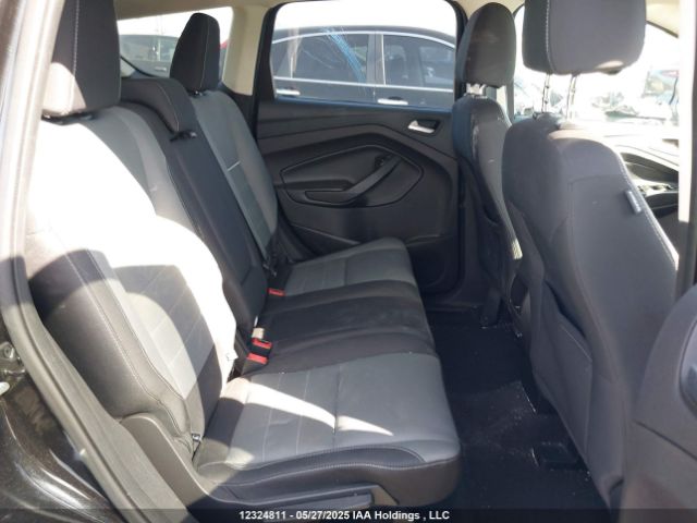 1FMCU0GX2FUC37722 Ford Escape