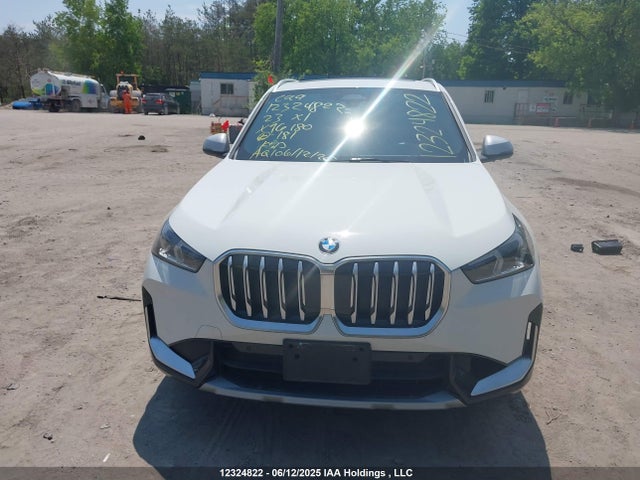 WBX73EF02P5X96180 BMW X1