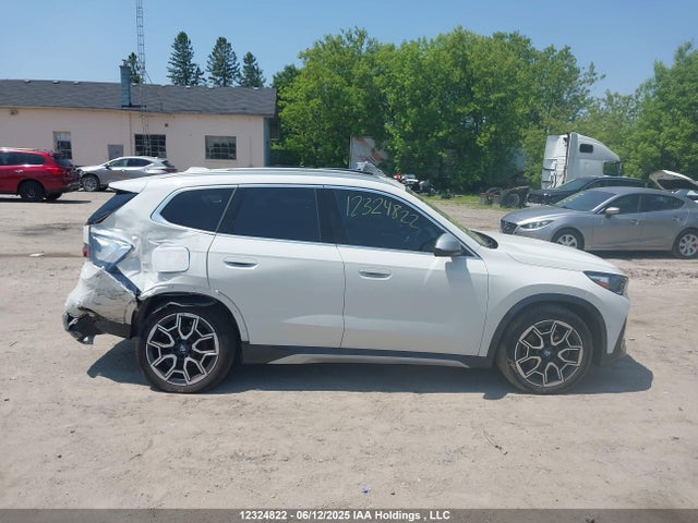 WBX73EF02P5X96180 BMW X1