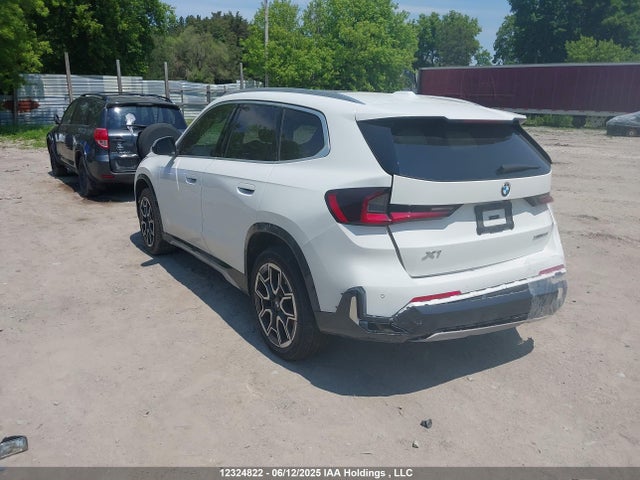 WBX73EF02P5X96180 BMW X1