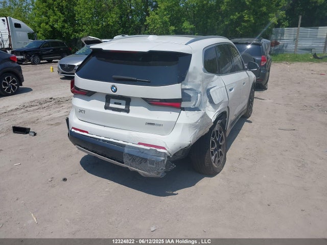 WBX73EF02P5X96180 BMW X1