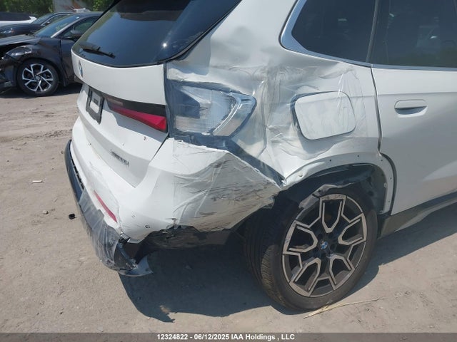 WBX73EF02P5X96180 BMW X1