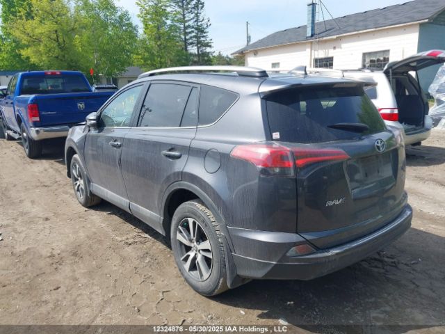 2T3ZFREV8JW425655 Toyota RAV4 LE