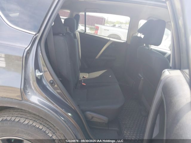 2T3ZFREV8JW425655 Toyota RAV4 LE