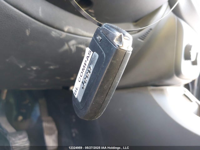 3C4NJCAB1HT669736 Jeep 2017