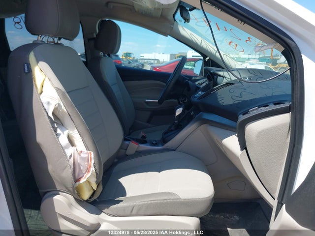 1FMCU0GX0FUB21712 Ford Escape