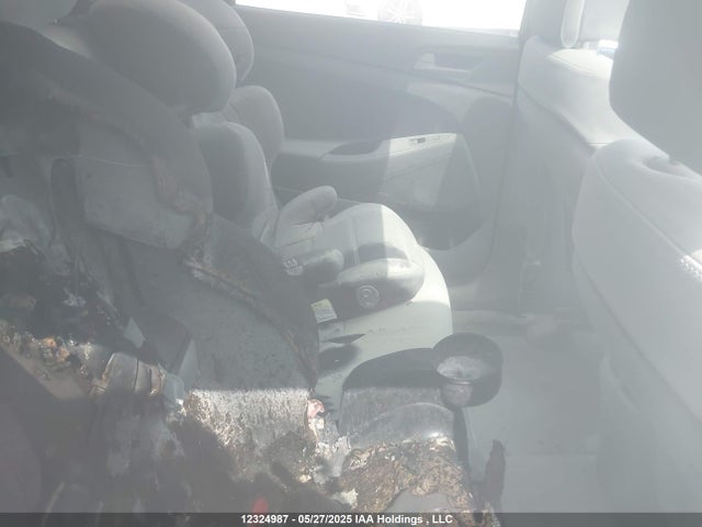 KM8J3CA25GU223680 Hyundai Tucson Limited/sport And Eco/se