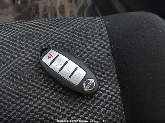 JN1BJ1CR1JW262200 Nissan 2018